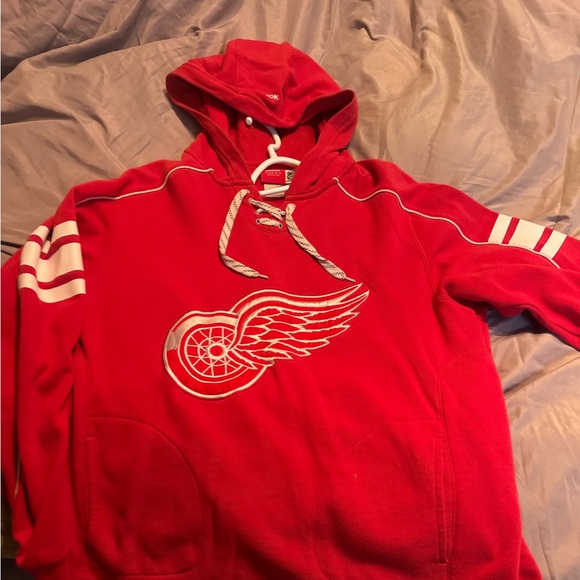 ADIDAS Detroit Red Wings hoodie - Picture 2 of 2
